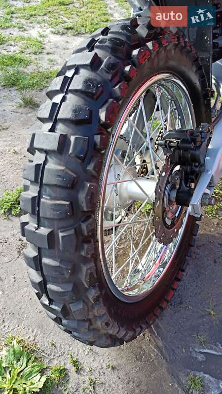 Мотоцикл Позашляховий (Enduro) Loncin LX 250GY-3 2018 в Соснівці фото 3 Мотоцикл Позашляховий (Enduro) Loncin LX 250GY-3 2018 в Соснівці