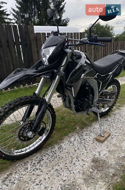 Мотоцикл Спорт-туризм Loncin LX 250GY-3 2024 в 