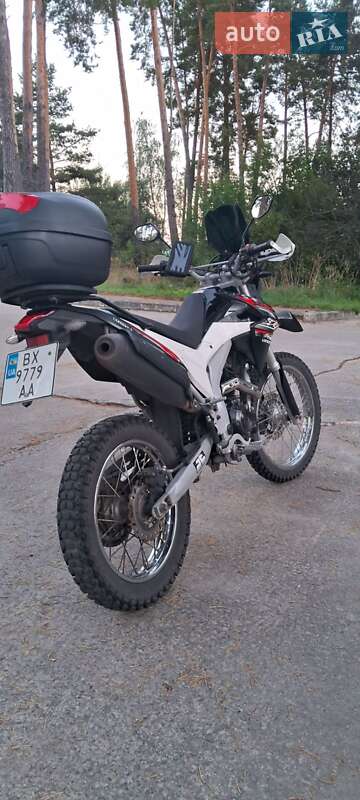 Мотоцикл Позашляховий (Enduro) Loncin LX 250GY-3 2019 в Нетішині
