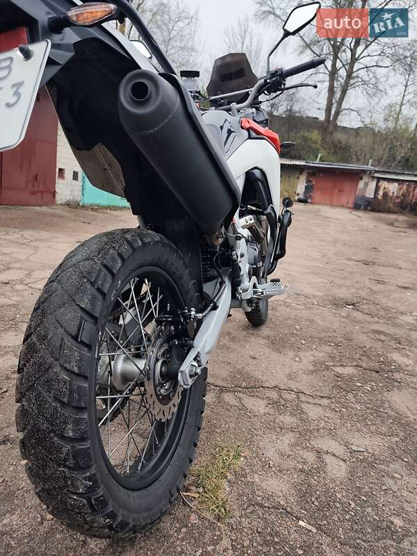 Мотоцикл Многоцелевой (All-round) Loncin LX 250GY-3G 2022 в Чернигове фото 14 Мотоцикл Многоцелевой (All-round) Loncin LX 250GY-3G 2022 в Чернигове