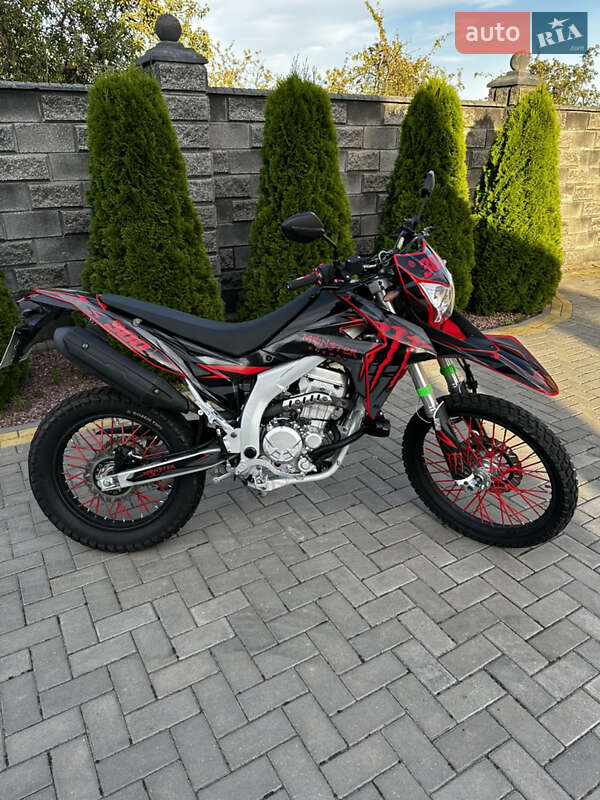 Мотоцикл Внедорожный (Enduro) Loncin LX 300GY 2019 в Костополе фото 7 Мотоцикл Внедорожный (Enduro) Loncin LX 300GY 2019 в Костополе