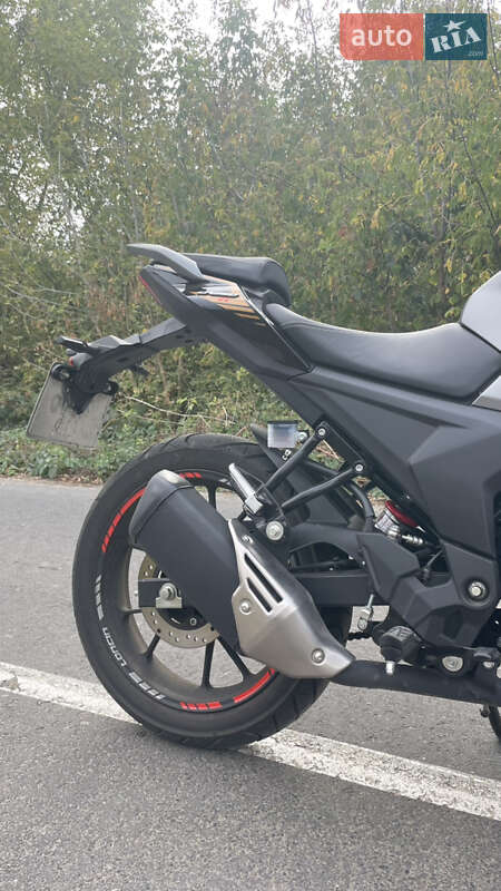 Мотоцикл Без обтекателей (Naked bike) Loncin LX250-15 CR4 2024 в Христиновке