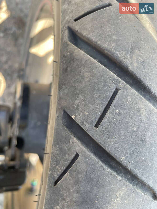 Спортбайк Loncin LX250-15 CR4 2023 в Красилові фото 5 Спортбайк Loncin LX250-15 CR4 2023 в Красилові