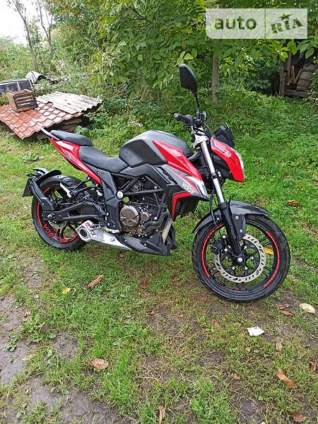 Loncin Voge 300r