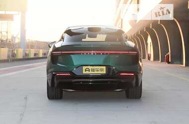 Внедорожник / Кроссовер Lotus Eletre 2023 в 