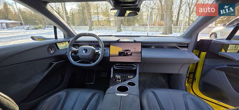 Позашляховик / Кросовер Lotus Eletre 2024 в Тернополі