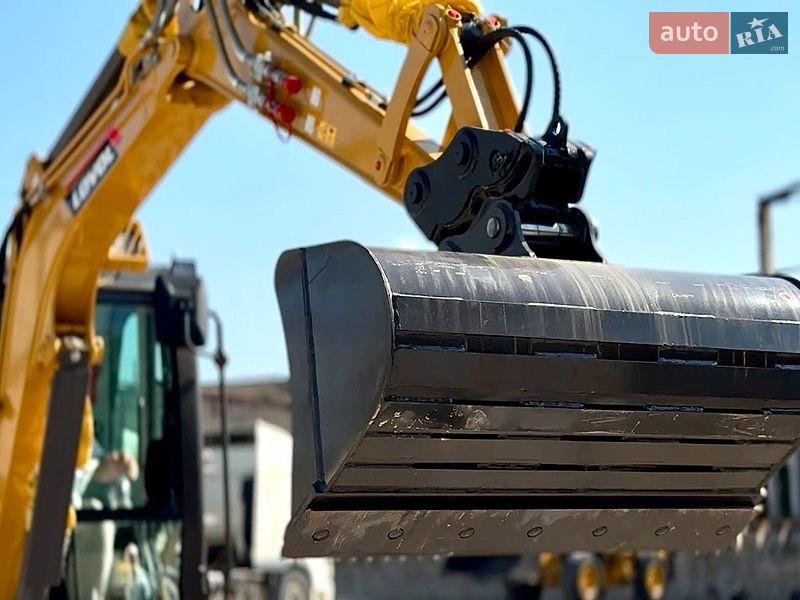 Міні-екскаватор Lovol FR 2025 в Одесі