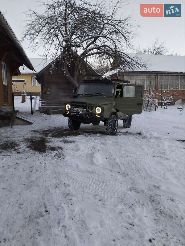 Внедорожник / Кроссовер ЛуАЗ 969 Волинь 1990 в 