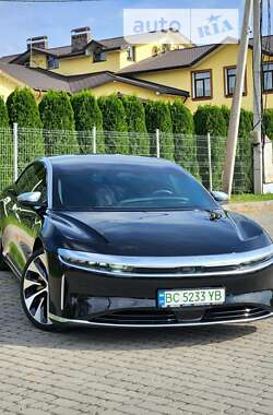 Седан Lucid Air 2022 в Львові