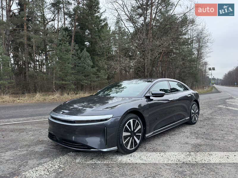 Lucid Air 2023