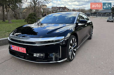 Седан Lucid Air 2023 в 