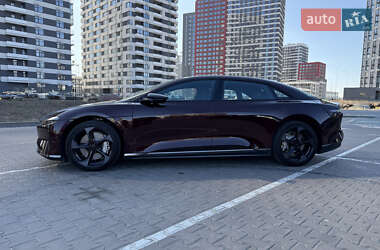 Седан Lucid Air 2024 в 