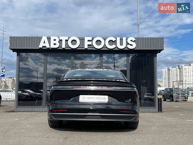 Седан Lucid Air 2022 в Киеве