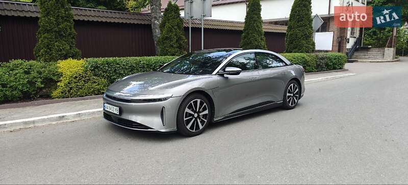 Седан Lucid Air 2023 в 