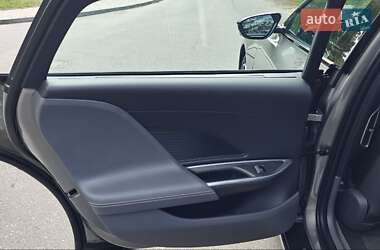Седан Lucid Air 2023 в 