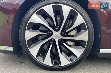 Седан Lucid Air 2022 в 
