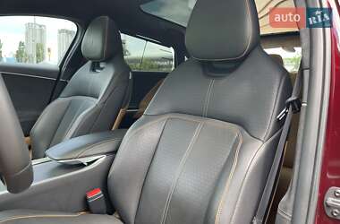 Седан Lucid Air 2022 в 