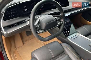 Седан Lucid Air 2022 в 