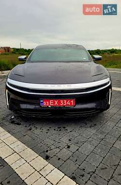 Седан Lucid Air 2022 в Львове