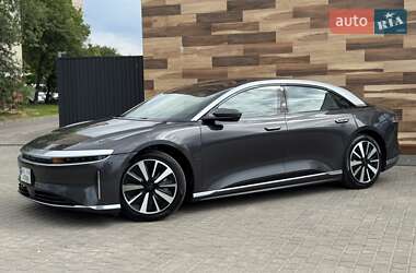 Седан Lucid Air 2023 в 