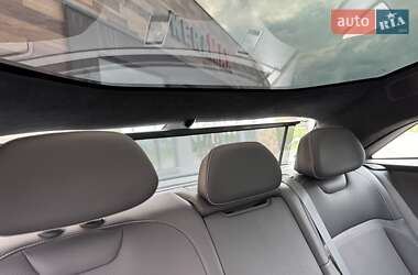 Седан Lucid Air 2023 в 