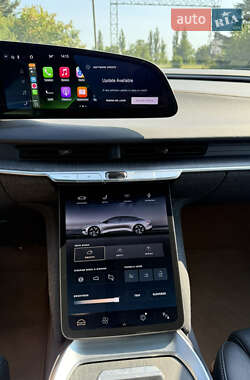 Седан Lucid Air 2023 в 