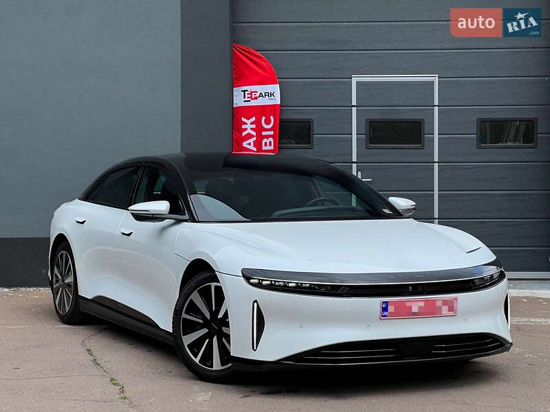 Lucid Air 2023