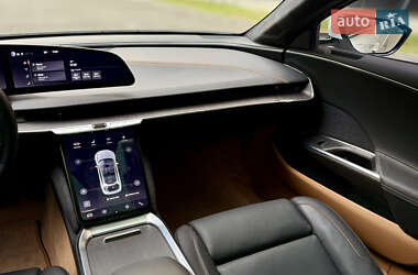 Седан Lucid Air 2023 в 