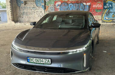 Седан Lucid Air 2023 в 