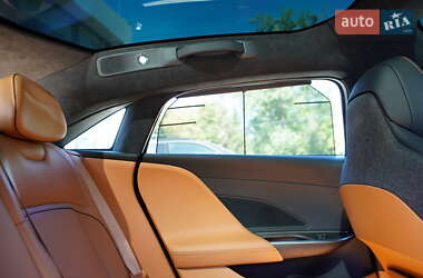 Седан Lucid Air 2023 в 
