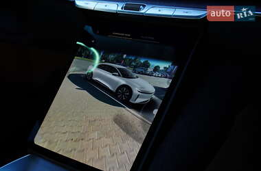Седан Lucid Air 2023 в 
