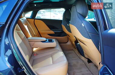 Седан Lucid Air 2023 в 