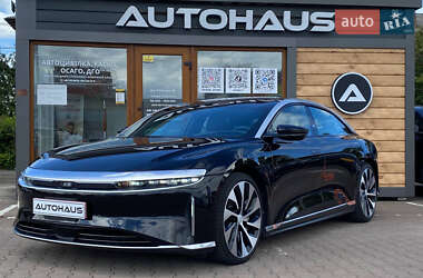 Седан Lucid Air 2022 в 