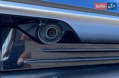 Седан Lucid Air 2022 в 