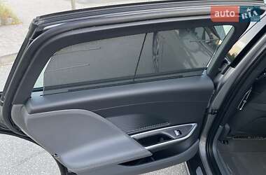 Седан Lucid Air 2023 в 