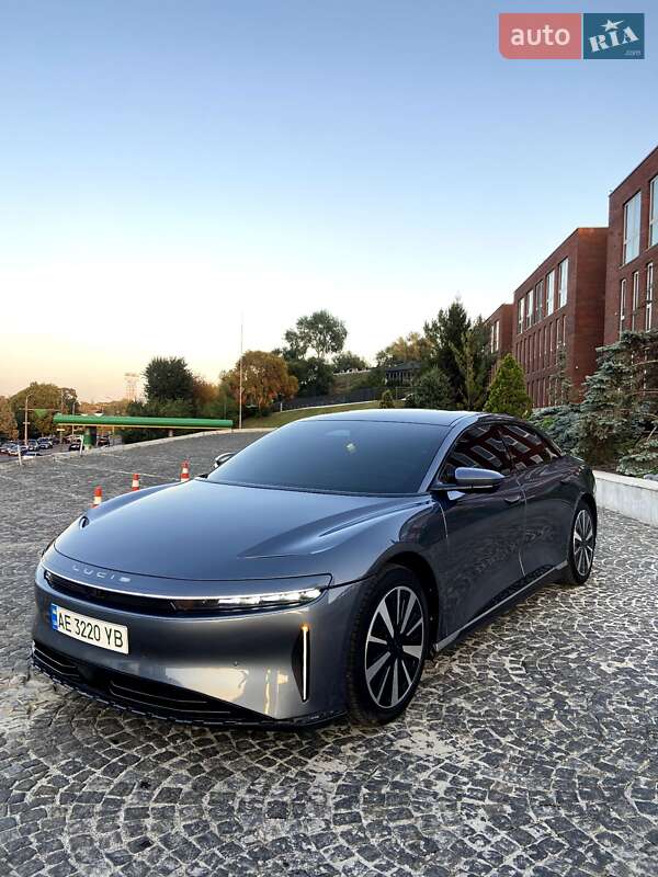Седан Lucid Air 2023 в Днепре