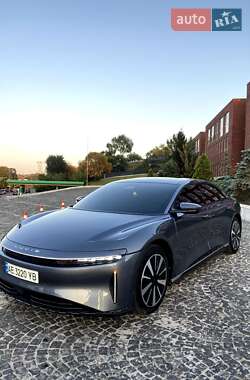 Седан Lucid Air 2023 в 