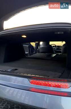 Седан Lucid Air 2023 в 