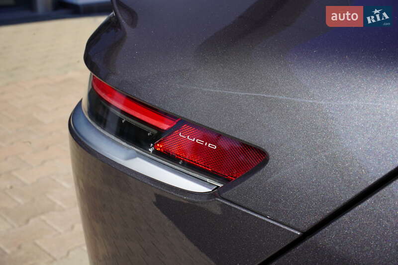 Седан Lucid Air 2023 в Житомире