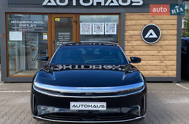 Седан Lucid Air 2022 в 