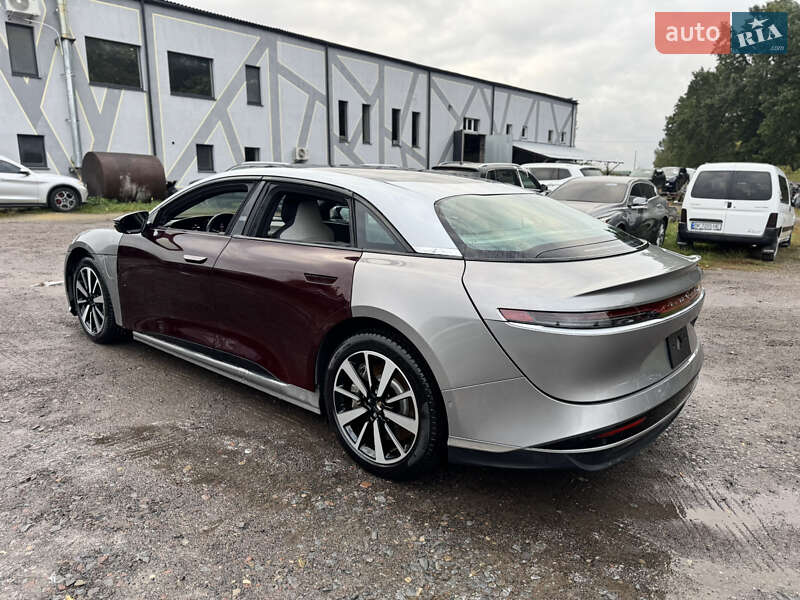 Седан Lucid Air 2022 в Ровно