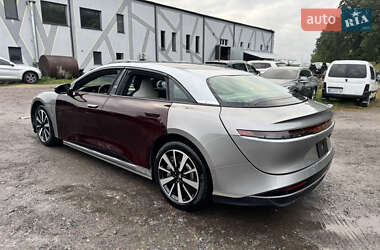 Седан Lucid Air 2022 в 