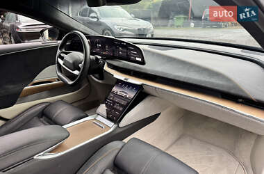 Седан Lucid Air 2022 в 