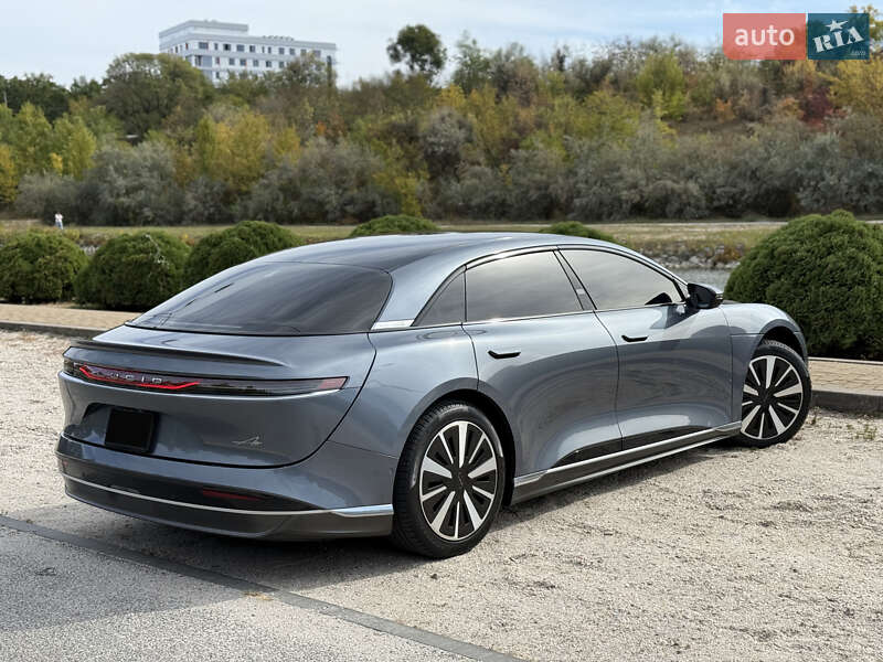 Седан Lucid Air 2023 в Днепре