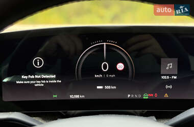 Седан Lucid Air 2023 в 