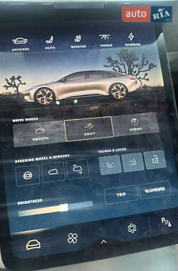 Седан Lucid Air 2023 в 