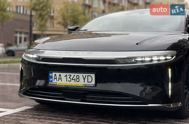 Седан Lucid Air 2024 в 