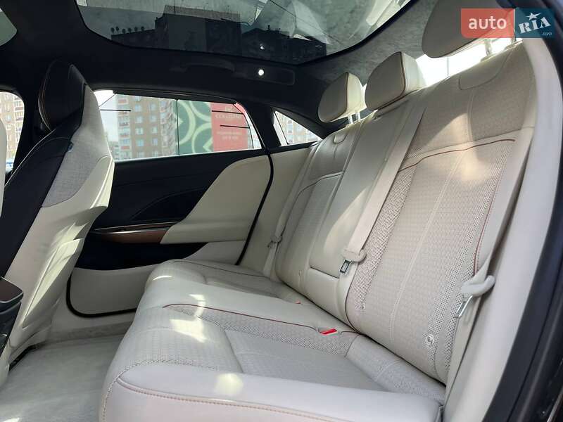Седан Lucid Air 2022 в Києві