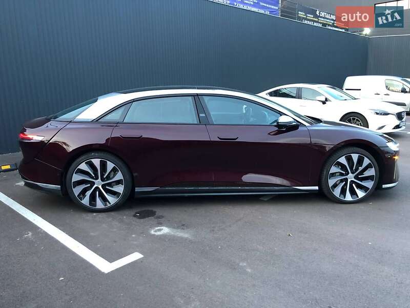 Седан Lucid Air 2022 в Киеве фото 133 Седан Lucid Air 2022 в Киеве