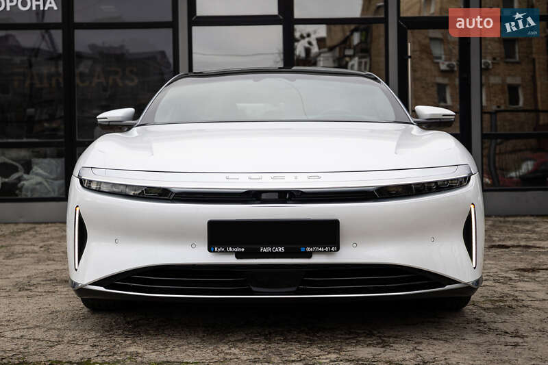 Седан Lucid Air 2023 в Києві